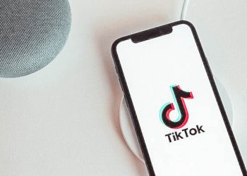 Bagaimana hukum tiktok menurut tinjauan hukum Islam? Adakah mudarat-mudaratnya?