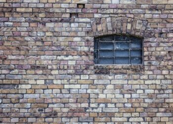 Kisah-Kisah Indah Dalam Berbakti Kepada Orangtua_remajaislam.com